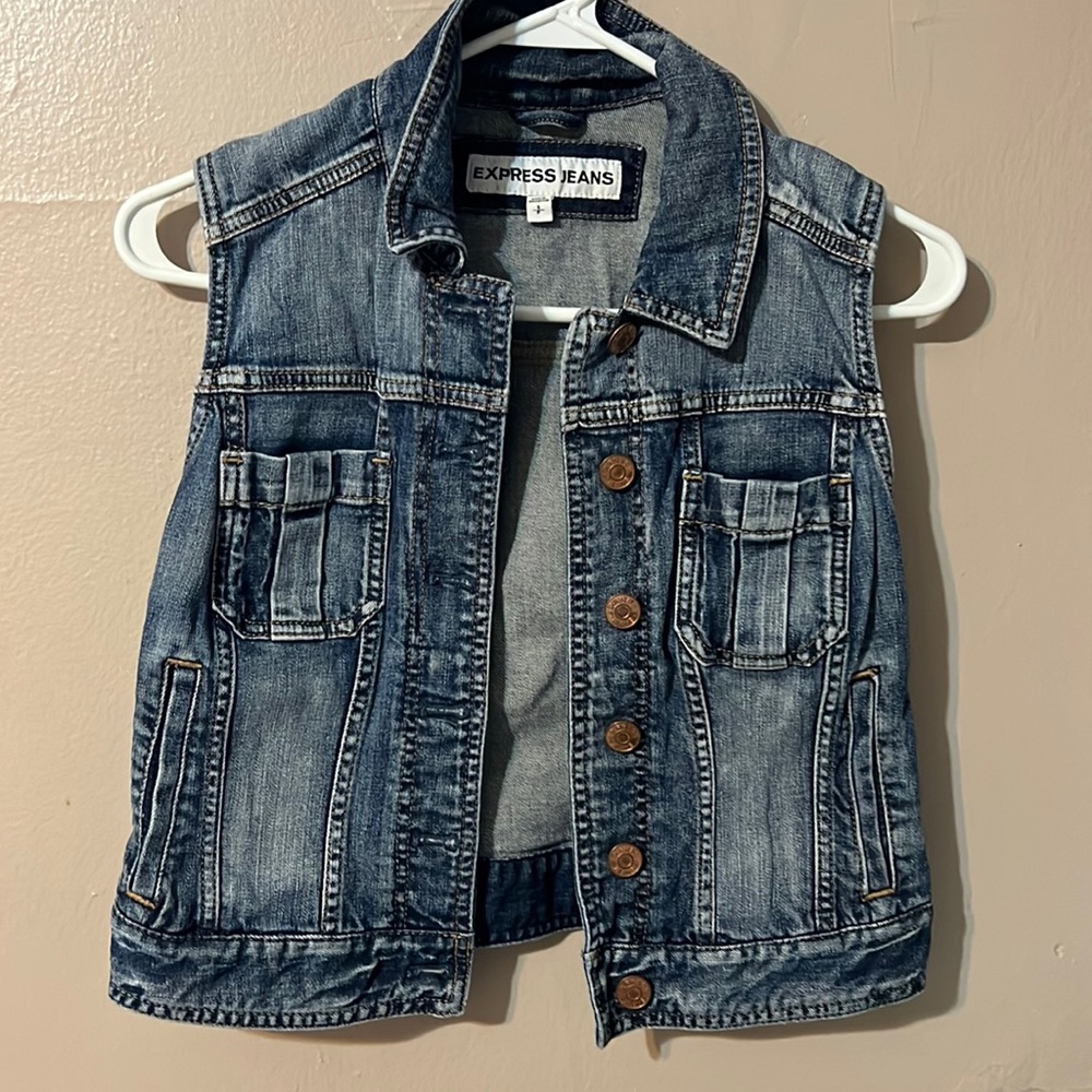 Express denim vest Size small